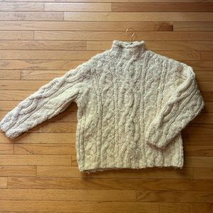 Wool knit chunky sweater by Ralph Lauren